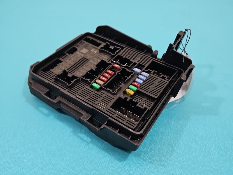 Sterownik moduł Producent części: Dacia Dacia Sandero III 20- 284B64435R