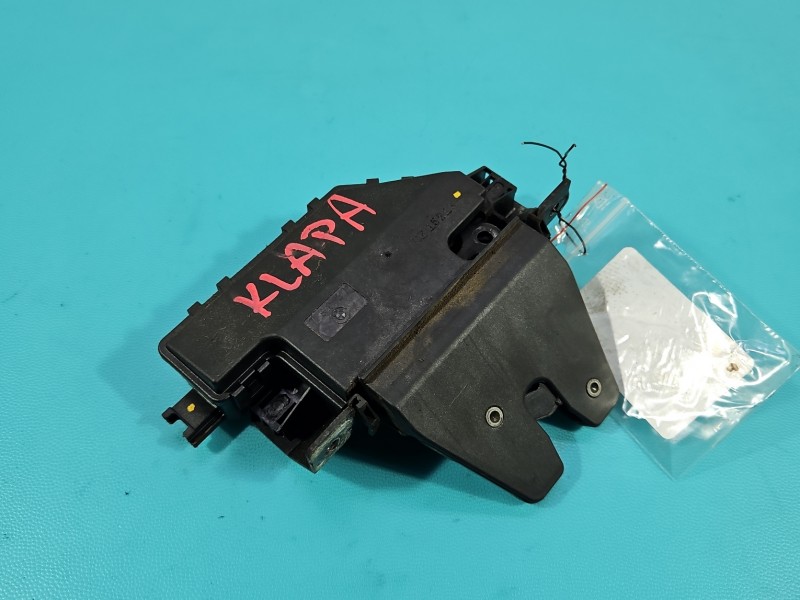 Zamek klapy tył 7840617 BMW E87 HB Producent części: BMW, Europejska