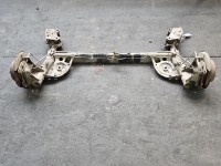 Tylna belka oś tył Nissan Pulsar 1.2 T