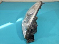 Reflektor prawy lampa przód Toyota Corolla Verso II EUROPA