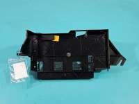 uchwyt mocowanie AUDI Q5 08- 8R0035464A