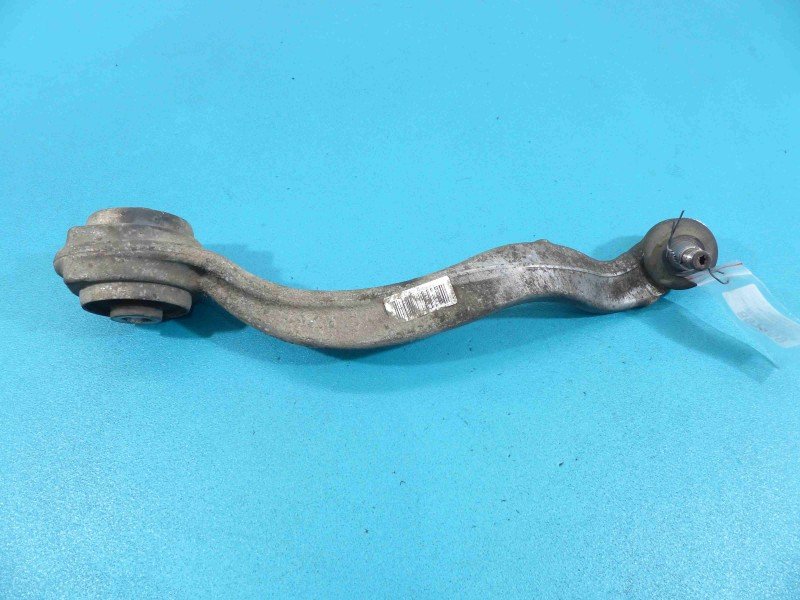 Wahacz przód prawy Mercedes W212 Wahacz przód prawy Mercedes W212