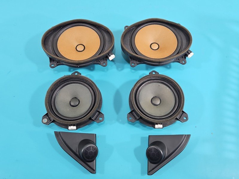 Głośniki komplet Toyota Corolla E16 E18 13- 86160-02A60 Głośniki komplet Toyota Corolla E16 E18 13- 86160-02A60