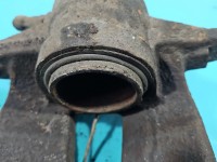 Zacisk przód lewy Fiat Bravo II 1.9 jtd