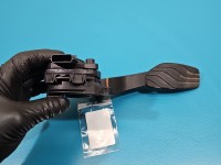 Pedał gazu potencjometr Renault Kadjar 180024BA0B 1.3 TCe