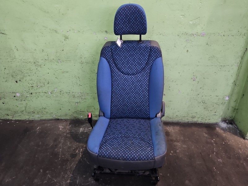 Fotel lewy przód kierowcy Fiat Scudo II 06- EU 5d Producent części: FIAT, Europejska, Uszkodzona tapicerka