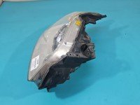 Reflektor prawy lampa przód Mazda Mpv II EUROPA