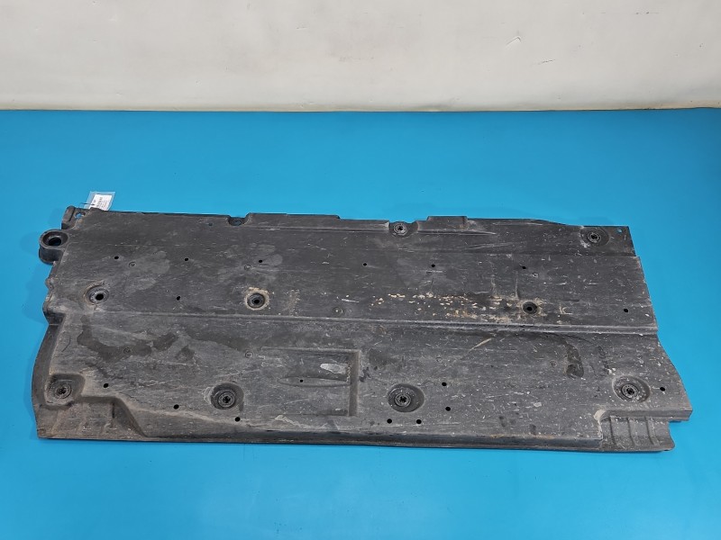 Osłona ZAŚLEPKA PLASTIK podwozia prawa Toyota Corolla E21 19- 58165-02280