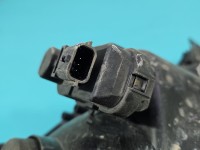 Reflektor lewy lampa przód Toyota Yaris III EUROPA