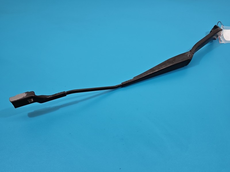 Ramie wycieraczki lewe Ford Kuga Mk1 08-13 8V4117526AC