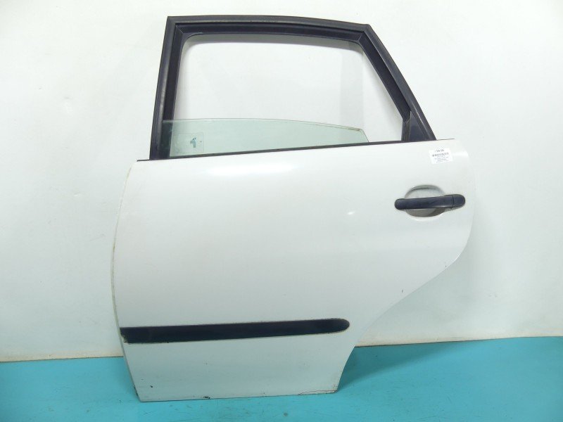 Drzwi tył lewe Seat Cordoba II 6L sedan 4d biały B9A Drzwi tył lewe Seat Cordoba II 6L sedan 4d biały B9A