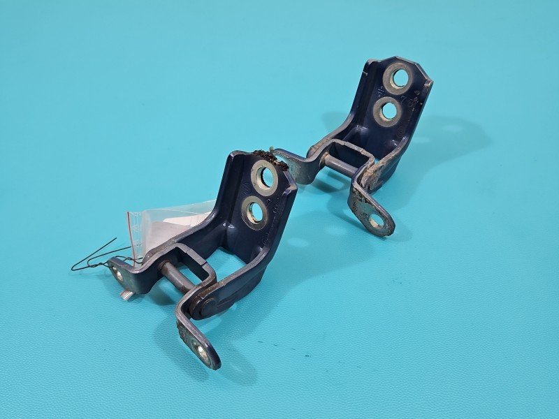 Zawias drzwi przód prawy infiniti Q50 I 13-17