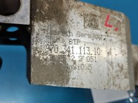 Mocowanie uchwyt sanek lewy przód Porsche Panamera I 970 97034111310