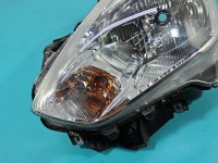 Reflektor lewy lampa przód Suzuki Swift Mk8 EUROPA