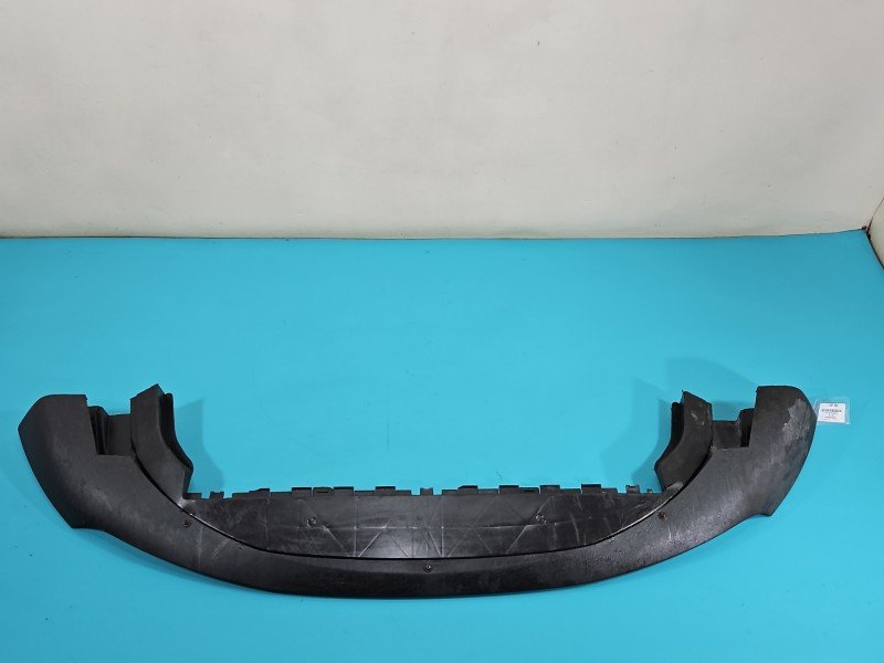 Listwa zderzaka przód dokładka Volvo V50 S40 II 30655878 Listwa zderzaka przód dokładka Volvo V50 S40 II 30655878