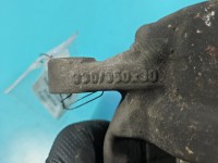 Zacisk przód lewy Mercedes CLA C118 X118 1.3b