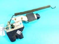 Zamek klapy tył Kia Magentis I 00-05 sedan 2 pin 95790-33050