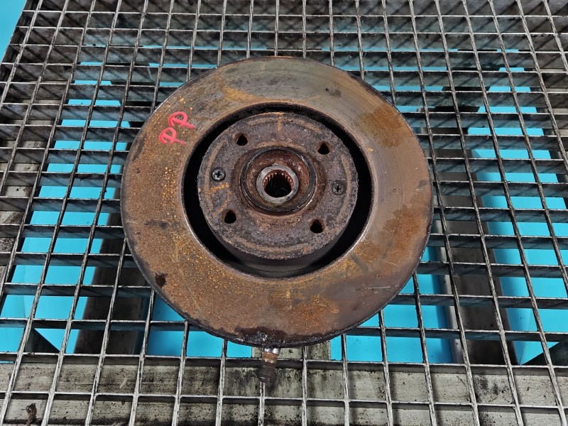 Zwrotnica prawa piasta przód 1.6 hdi Citroen Berlingo II