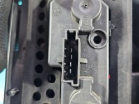 Lampa tył lewa Producent części: FORD, Z BŁOTNIKA Delikatnie przypalone od żarówki Ford Galaxy Mk2 06-15 inny