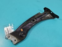 Mocowanie prawy błotnika uchwyt 3V0821142A Skoda Superb III