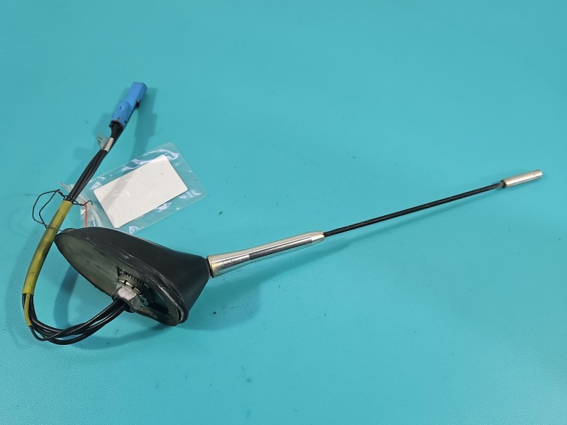 Antena Opel Zafira B Z21B