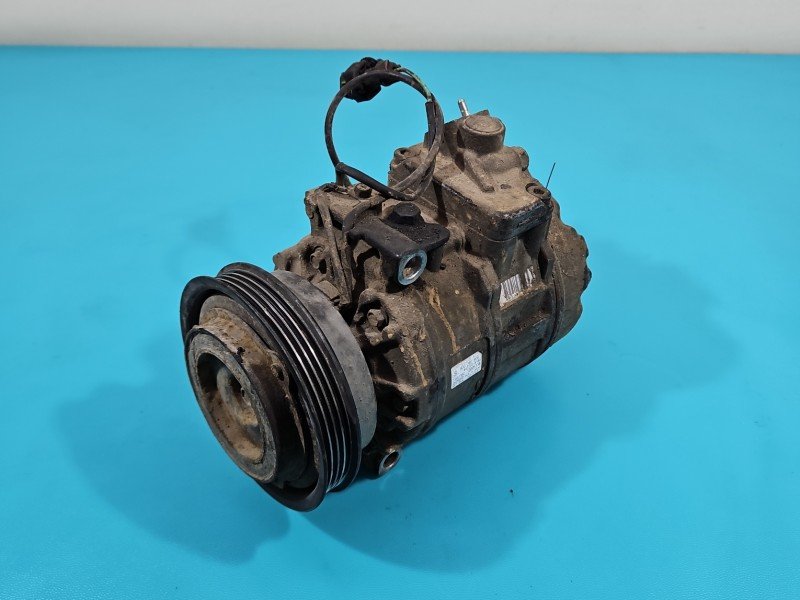 Sprężarka klimatyzacji kompresor Vw Passat B5 8D0260808, 447220-8180