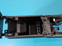 Podłokietnik TUNEL Mercedes CLA C117 X117 A1766800900 EUROPA