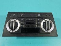 Konsola panel nawiewu Audi Q3 8U0820043E, A2C80279700