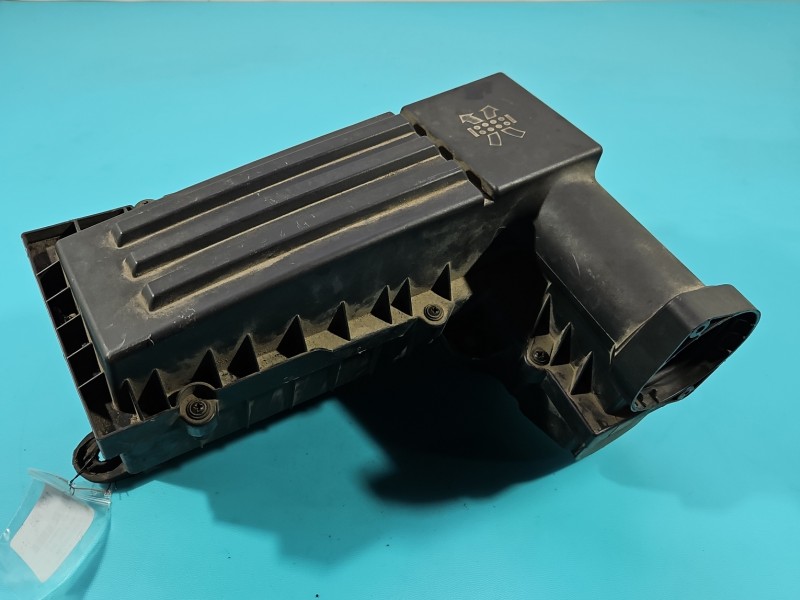 Obudowa filtra powietrza Vw Passat B6 3C0129607, 3C0129601 1.9 TDI