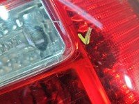 Lampa tył prawa Producent części: Honda, Pęknięcia na kloszu / 06-11 4 OTWORY NA ŻARÓWKI HONDA CR-V III 06- HB