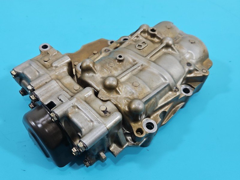 Pompa oleju Suzuki Grand Vitara II 2.4 16V (J24b) ME170076