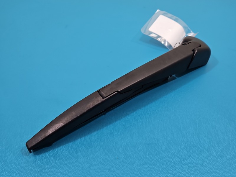 Ramie wycieraczki tył LEXUS CT 10-22 8380-4 HB