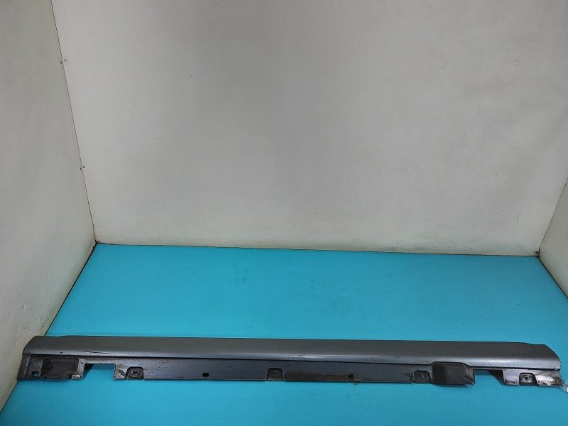 Listwa progowa lewa PRÓG NAKŁADKA Mercedes W213 A2136901140 Listwa progowa lewa PRÓG NAKŁADKA Mercedes W213 A2136901140