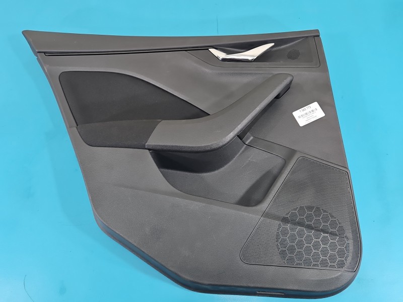 Tapicerka drzwi tył lewa boczek Skoda Kamiq