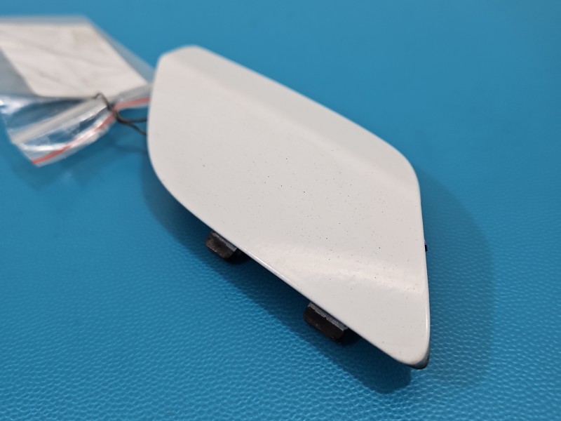 Zaślepka spryskiwacza prawa Opel Astra III H 375768702