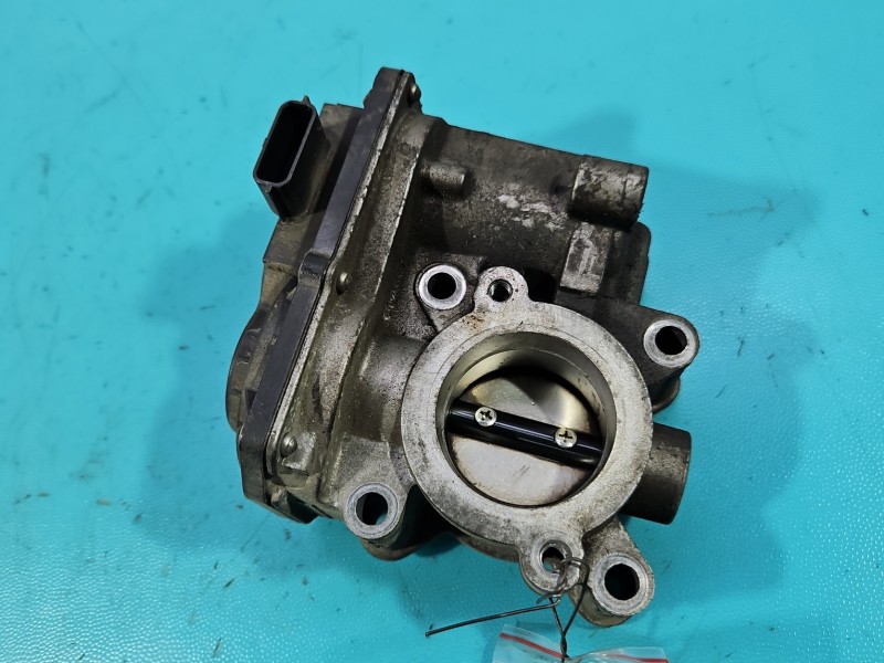 Przepustnica Renault Clio III 1.2 TCE 8200578645, 8200570865D