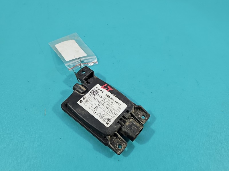 Sterownik moduł ASYSTENT PASA RUCHU Skoda Octavia III 5Q0907685C