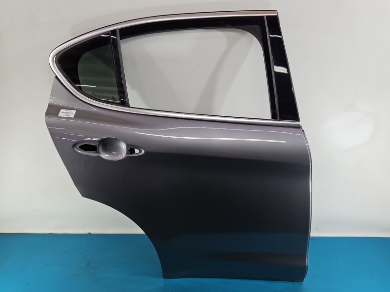 Drzwi tył prawe Alfa romeo Stelvio HB 5d 318