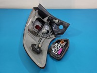 Lampa tył lewa Renault Megane III HB hatchback w błotnik 08-13 przed liftem z listwą żarówkową EUROPA