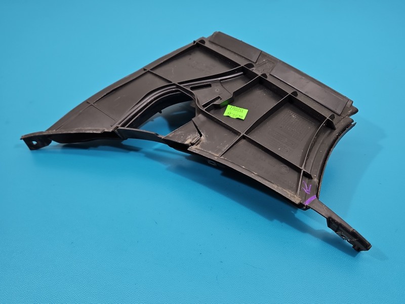 Osłona ZAŚLEPKA PLASTIK Skoda Octavia IV 5E3121764G