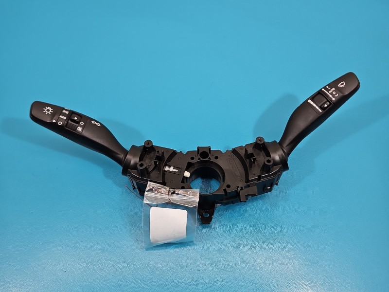 Przełącznik zespolony Hyundai Elantra VI 15-20 93403-F2812