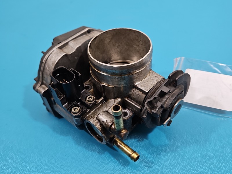 Przepustnica Vw Golf IV 06A133064J 1.6 sr