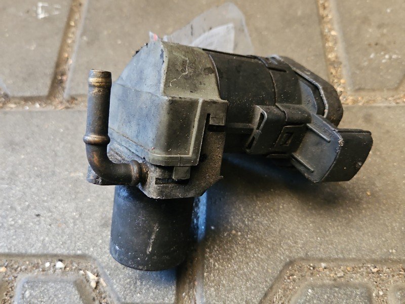 Zawór egr Opel Vectra C 00005321A7 2.0 dti Producent części: OPEL