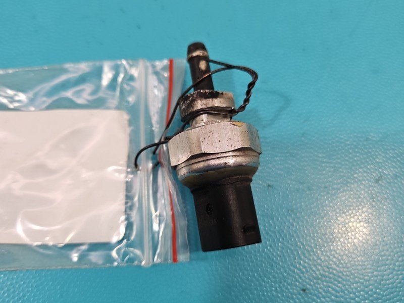 Czujnik ciśnienia spalin Renault Laguna III 8200641554, H8200443536