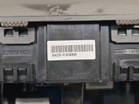 Konsola panel nawiewu Kia Rio IV 16-23 97250-H8XXX, 97250-H8420