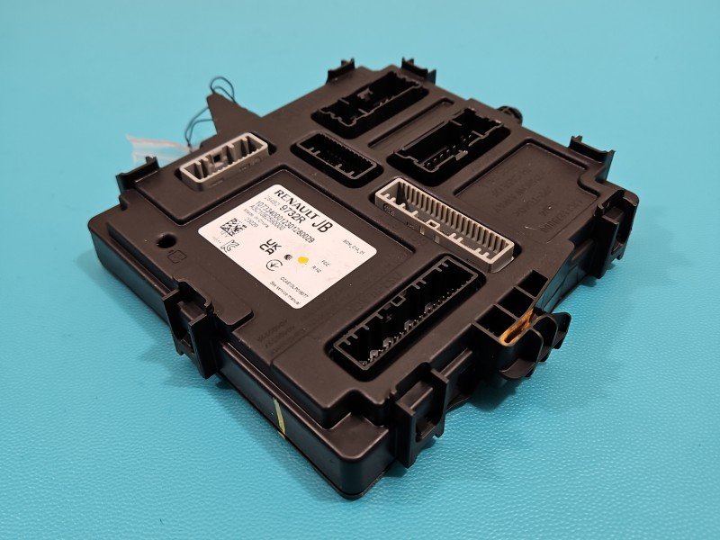 Sterownik moduł komfortu Dacia Sandero III 20- 284B29732R Producent części: Dacia, BCM