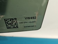 Szyba drzwi tył lewa Skoda Superb IV kombi