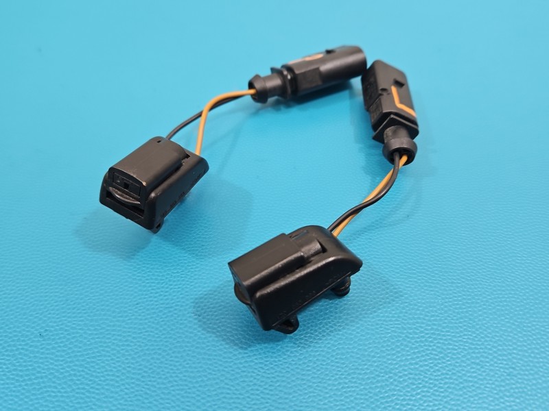 Spryskiwacz maski Skoda Kamiq 1J0973902, 1Z0955986