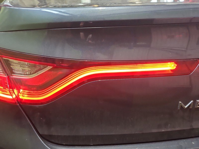 Lampa tył lewa Z KLAPY 16-20 Renault Megane IV sedan