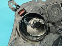 Reflektor prawy lampa przód Opel Astra III H EUROPA